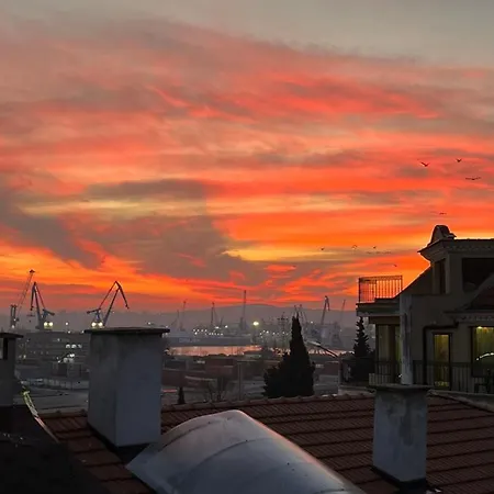 Dockview Atelier Апартаменты *